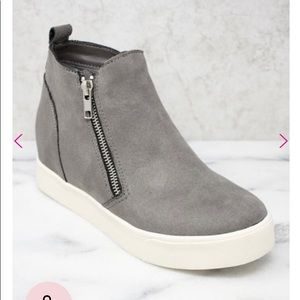 Brand New Grey Sneaker Wedges!